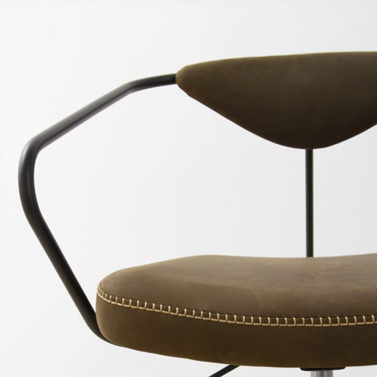 design stühle akron desk chair Close 1