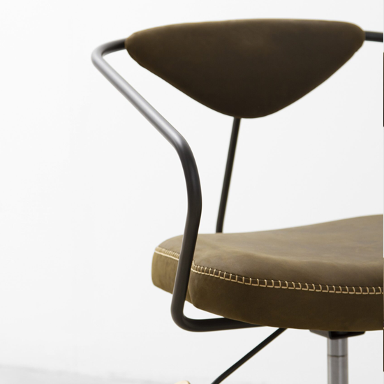 design stühle akron desk chair Close 2